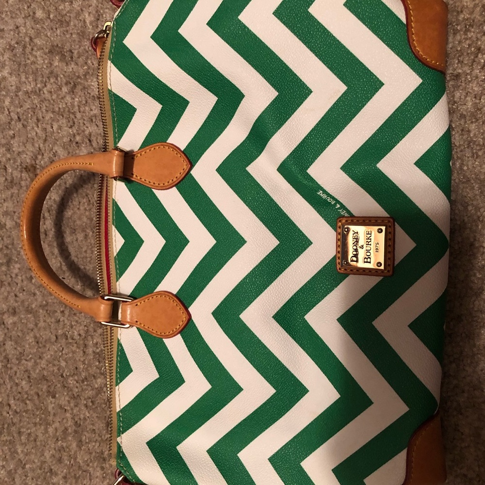 Gorgeous chevron Dooney and Bourke satchel/crossbody